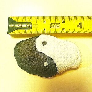 Ying-yang Hand-painted Rock Art Stone Art Rock Art